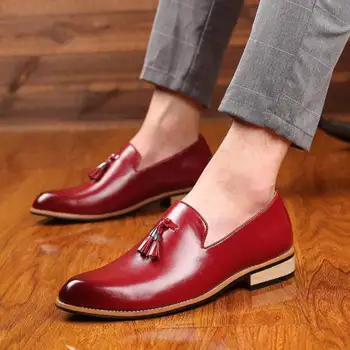Gospodo лоферы u britanskom stilu, muška službena obuća s oštrim vrhom, modni gospodo modeliranje cipele ravnim cipelama s кисточками, muške cipele-oxfords za джентльменов